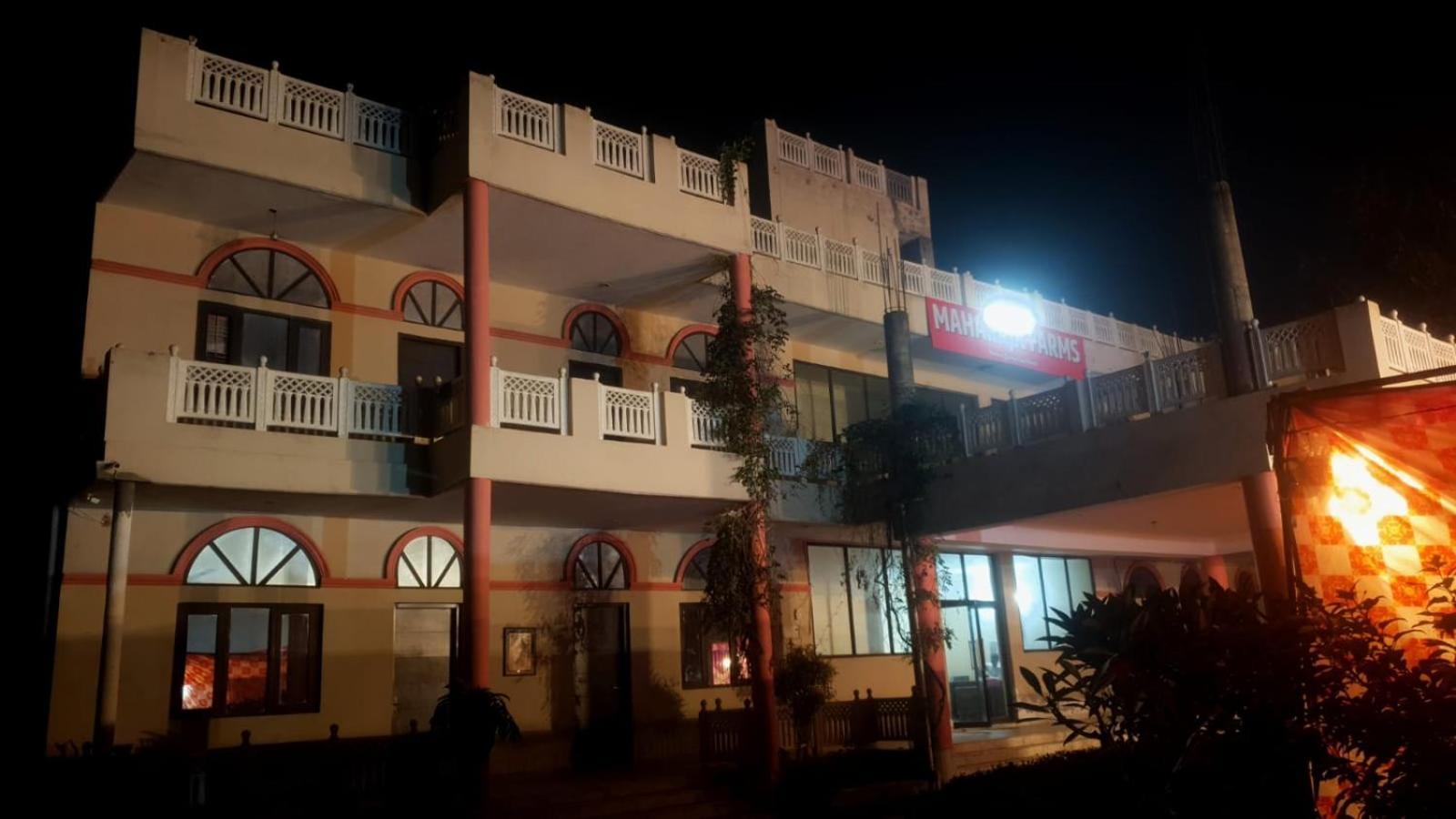 מלון גורגאון Maharaja Farms מראה חיצוני תמונה